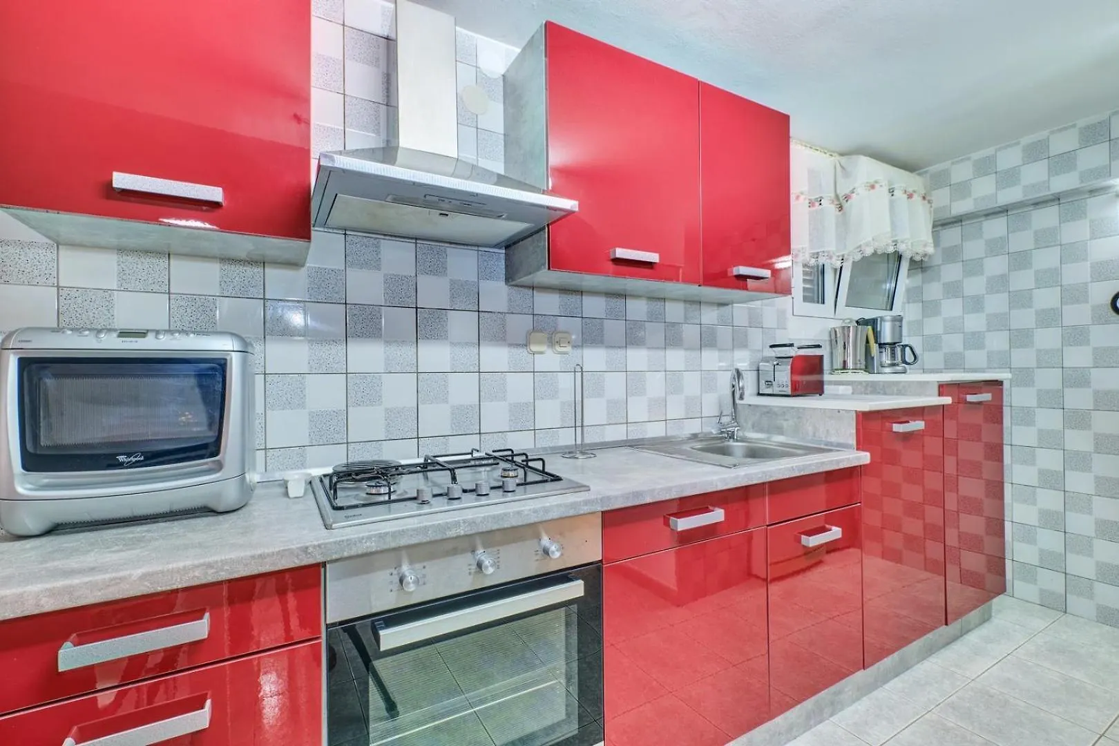 Gasthuis House Rossella With Cozy Apartment And Rooms Close To The Beach Nerezine