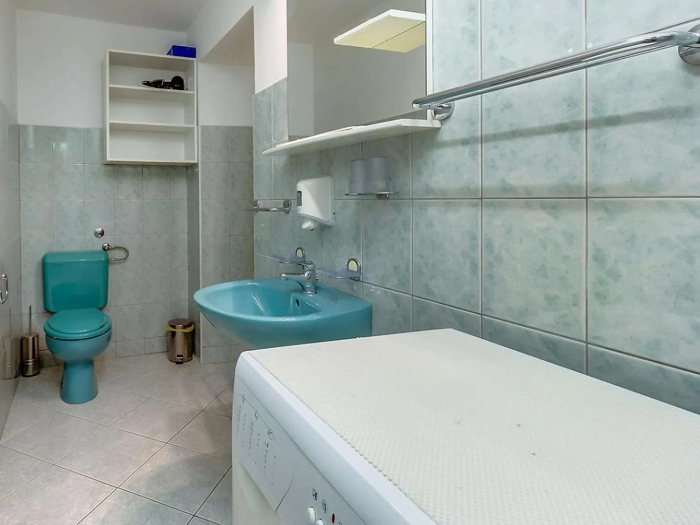 Gasthuis House Rossella With Cozy Apartment And Rooms Close To The Beach Nerezine Kroatië